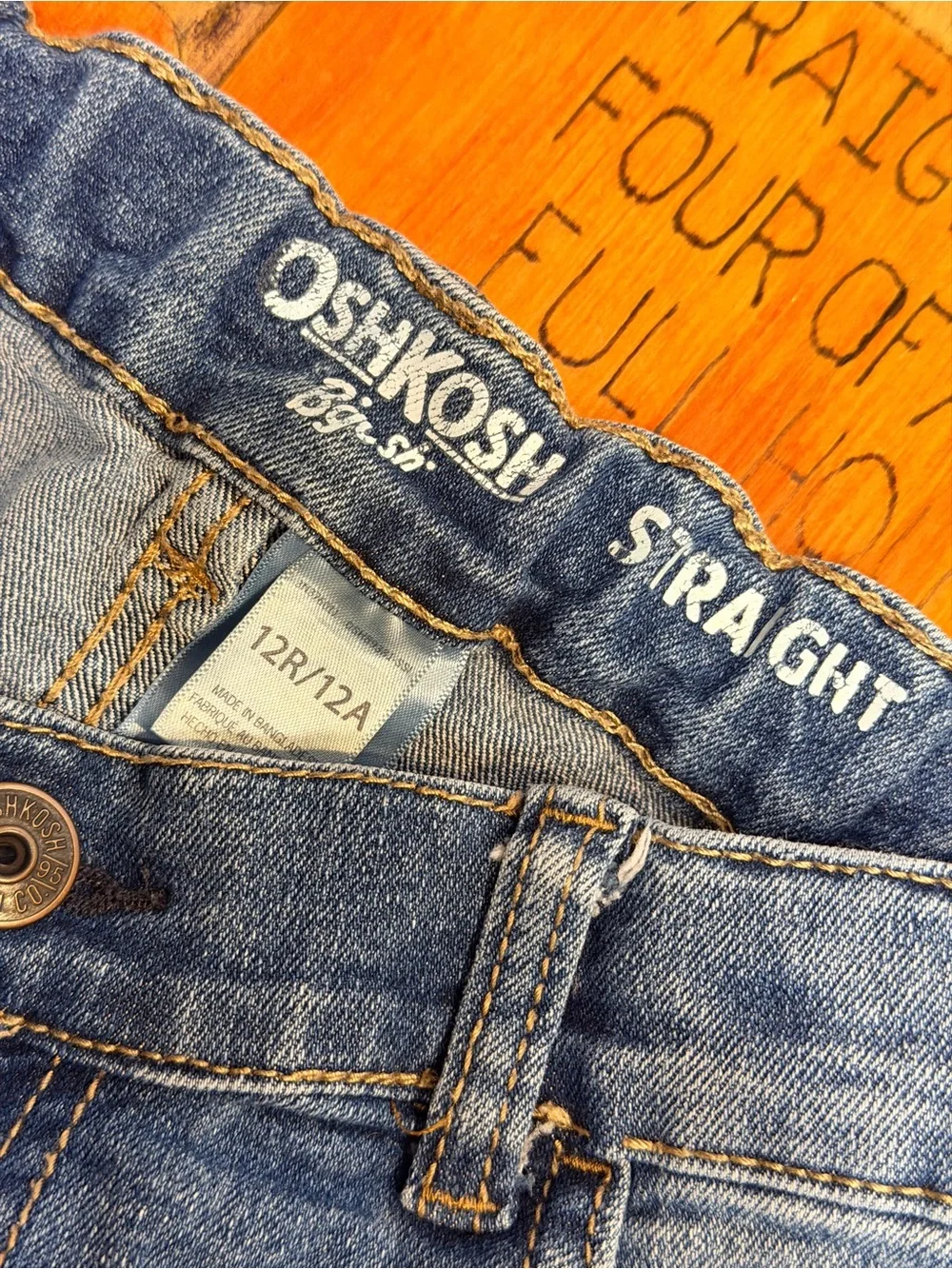 OshKosh B'gosh Jeans Boys Size 12R/12A Blue Straight Leg Adjustable Waist Pull O